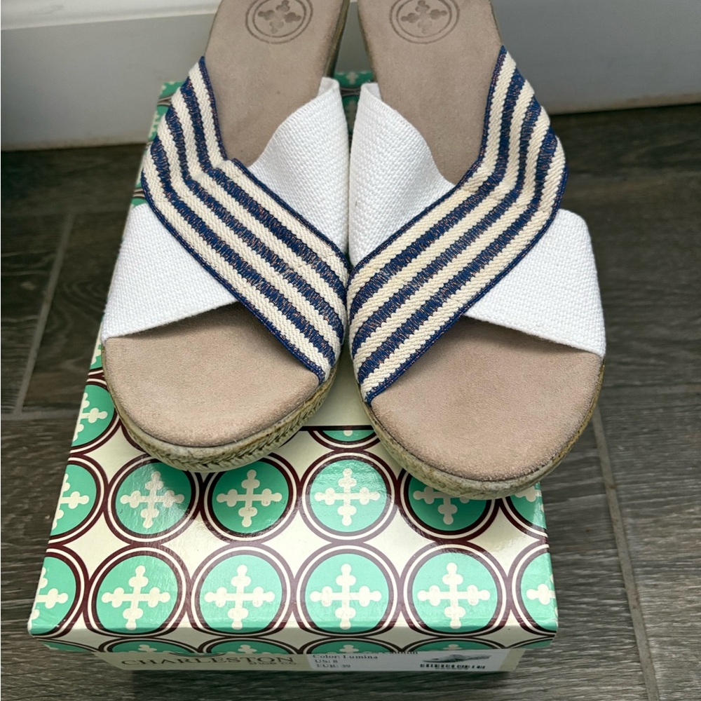 CHARLESTON SHOE CO. Navy and Cream Espadrilles